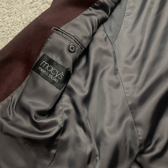 Ralph Lauren Men’s Blazer. Color: Burgundy Size: 40L - Picture 8 of 9